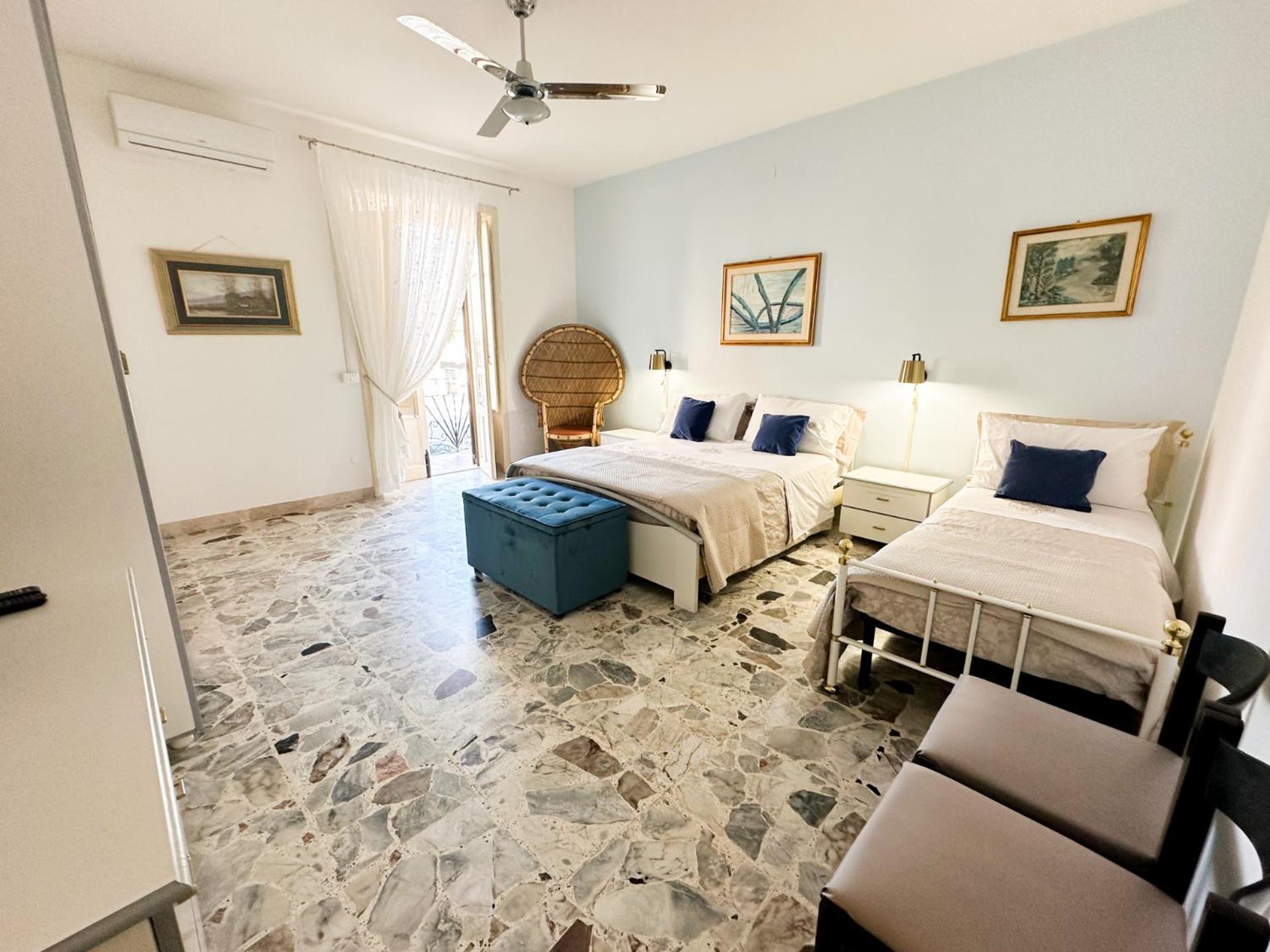 מילאצו Kalos Apartments מראה חיצוני תמונה
